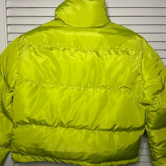 Women’s🍋‍🟩Cropped green puffer (small) - Picture 3 of 4